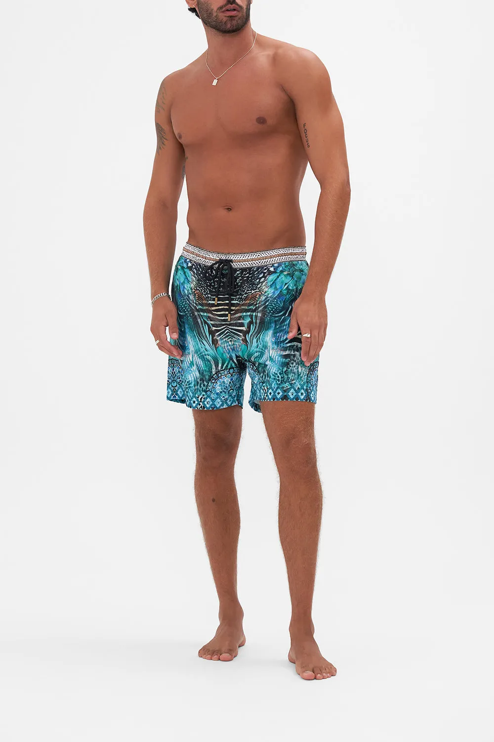 MID LENGTH BOARDSHORT AZURE ALLURE