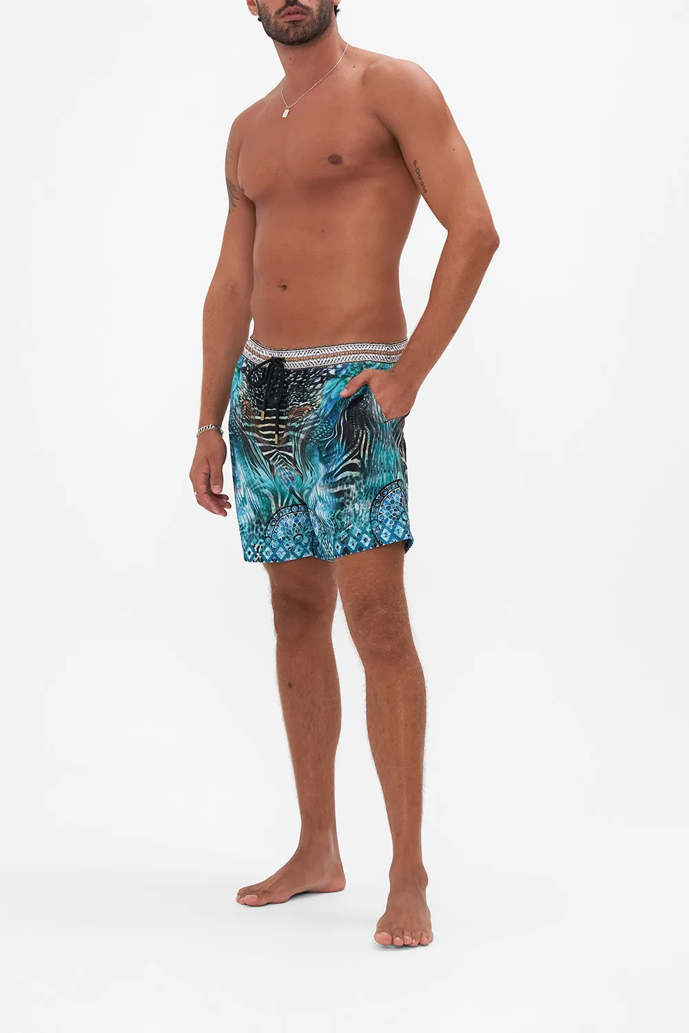 MID LENGTH BOARDSHORT AZURE ALLURE
