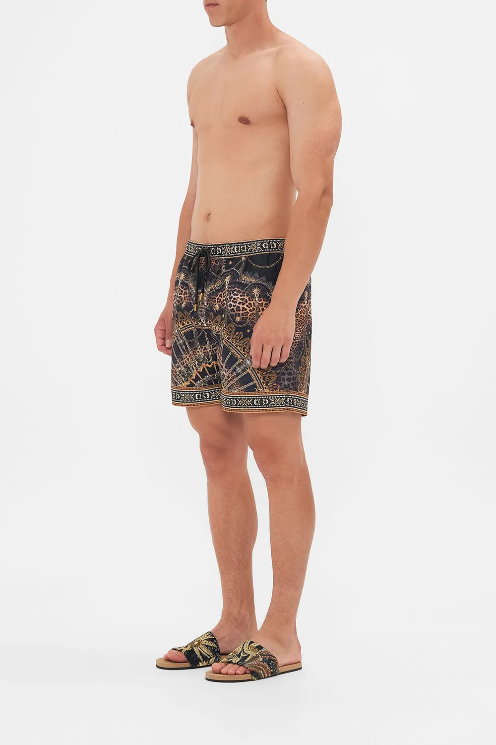 MID LENGTH BOARDSHORT MASKED AT MOONLIGHT