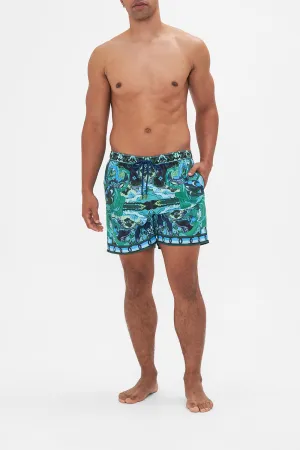 MID LENGTH BOARDSHORT THESE WALLS ARE TALKING