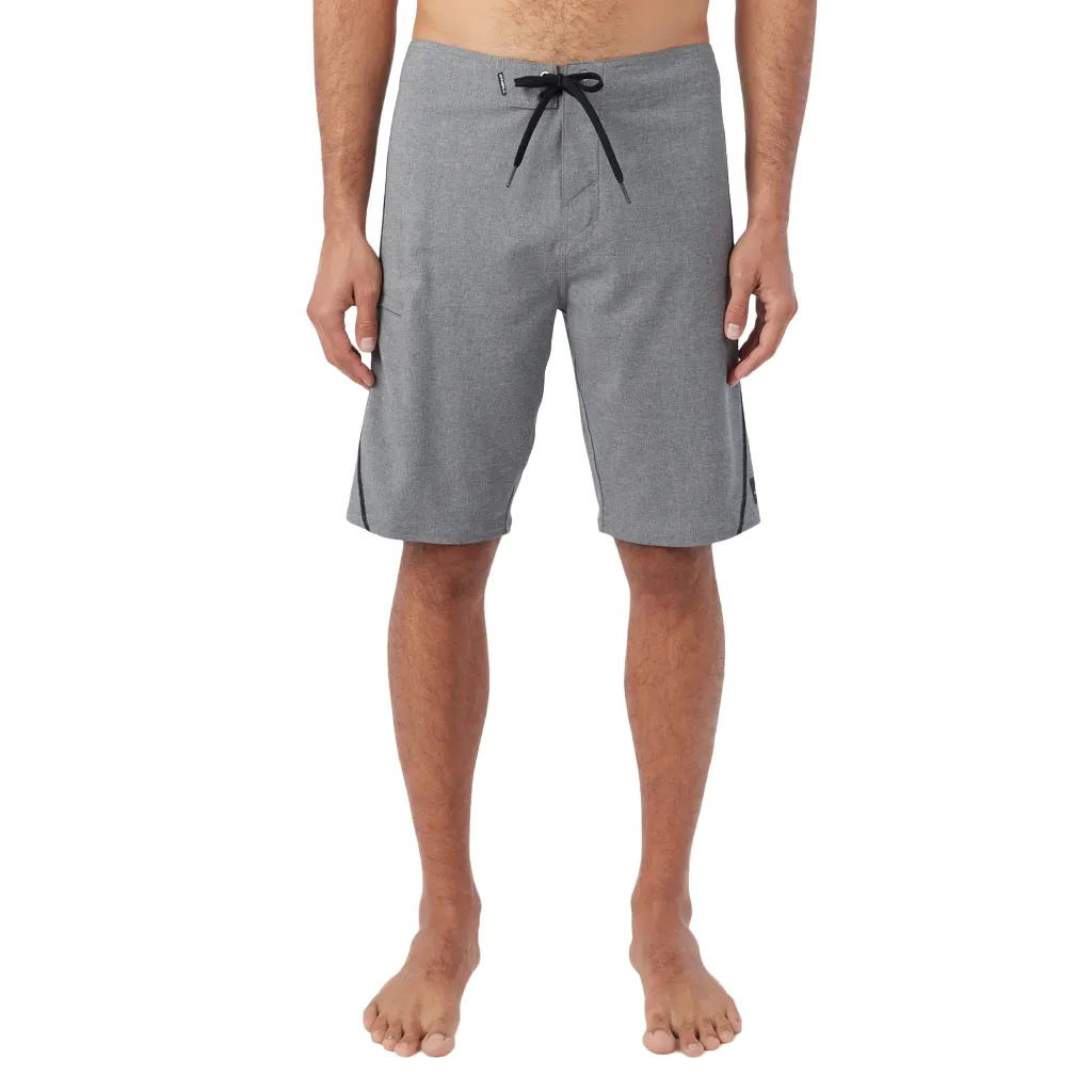 O'Neill Men's Hyperfreak Heat S-Seam Solid Boardshort 2 - 21" - Past Season