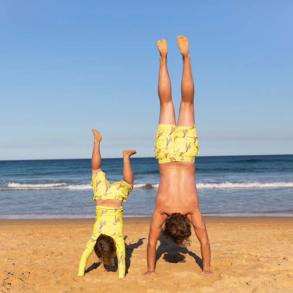 Yellow Giraffe Men's Boardshorts